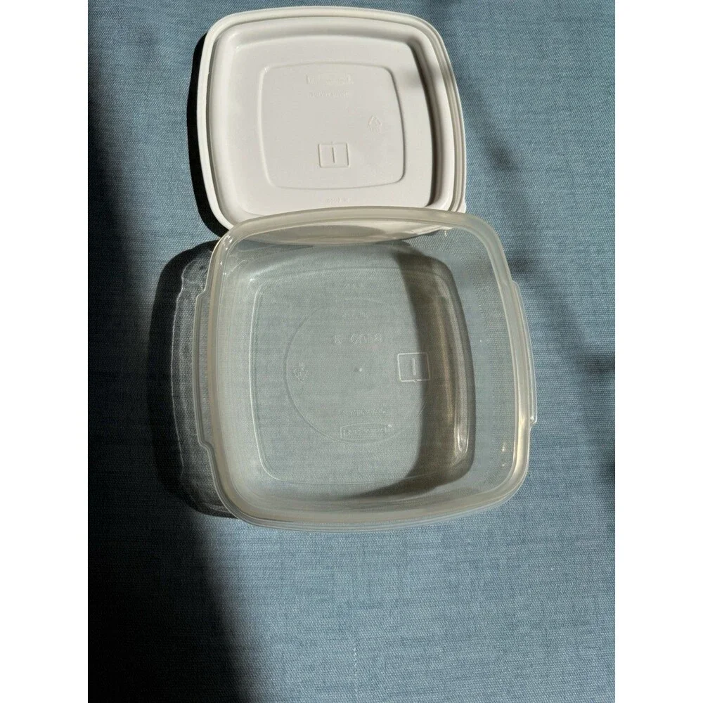 Vintage Rubbermaid Servin Saver #1 Container 2 Cup 0010 0018 White Lid Sandwich